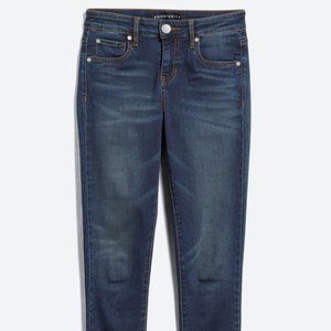 Prosperity skinny denim capris